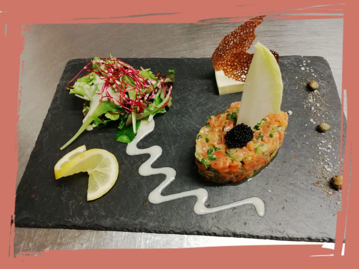 Plat dressé au Café du Cerf